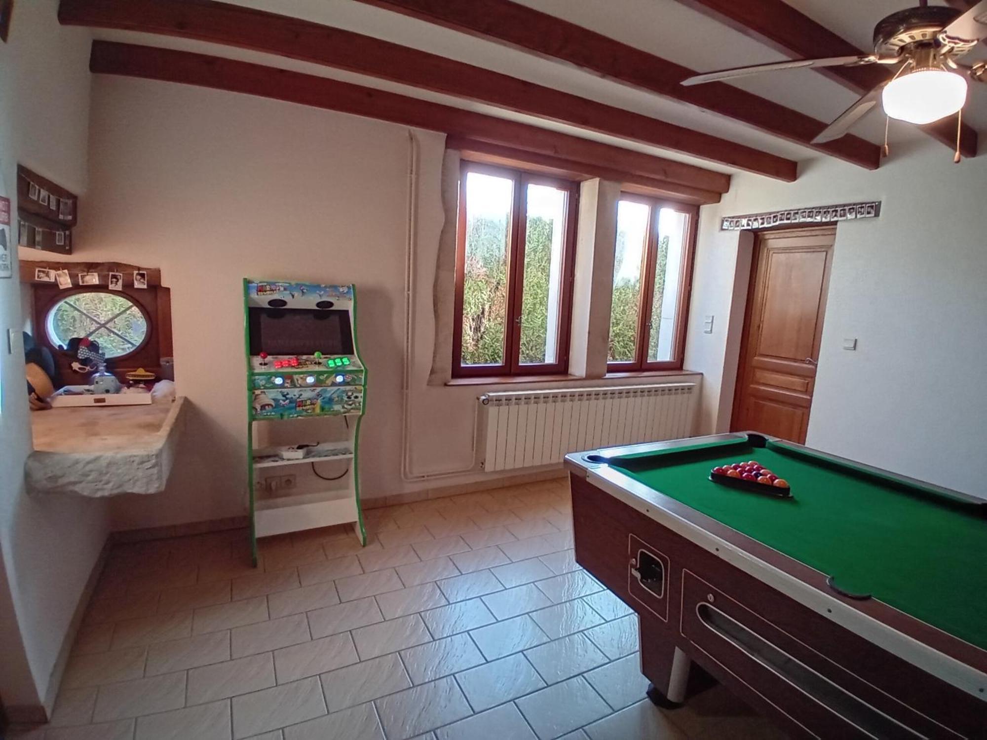 Jacuzzi, Arcade Et Repas Compris Soulosse-sous-Saint-Elophe Exterior foto
